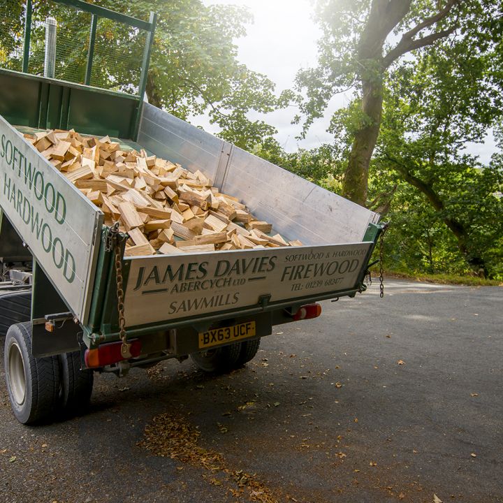 Firewood loose up to 7 Cube